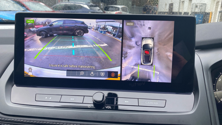 Nissan Qashqai 1.3 DiG-T MH 158 N-Connecta 5dr Petrol Hatchback